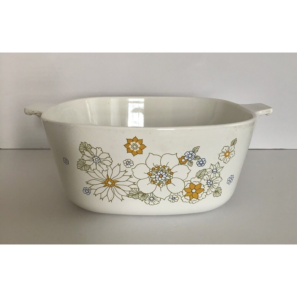 Vintage Corning Ware Floral Bouquet Yellow Flowers Casserole 2 1/2 Qt   No Lid